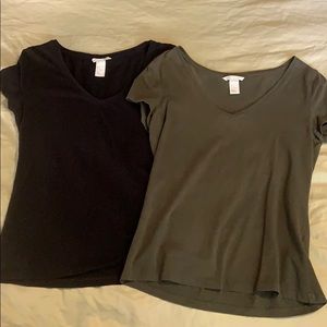 2 Mix and Match H&M Basic V-Necks